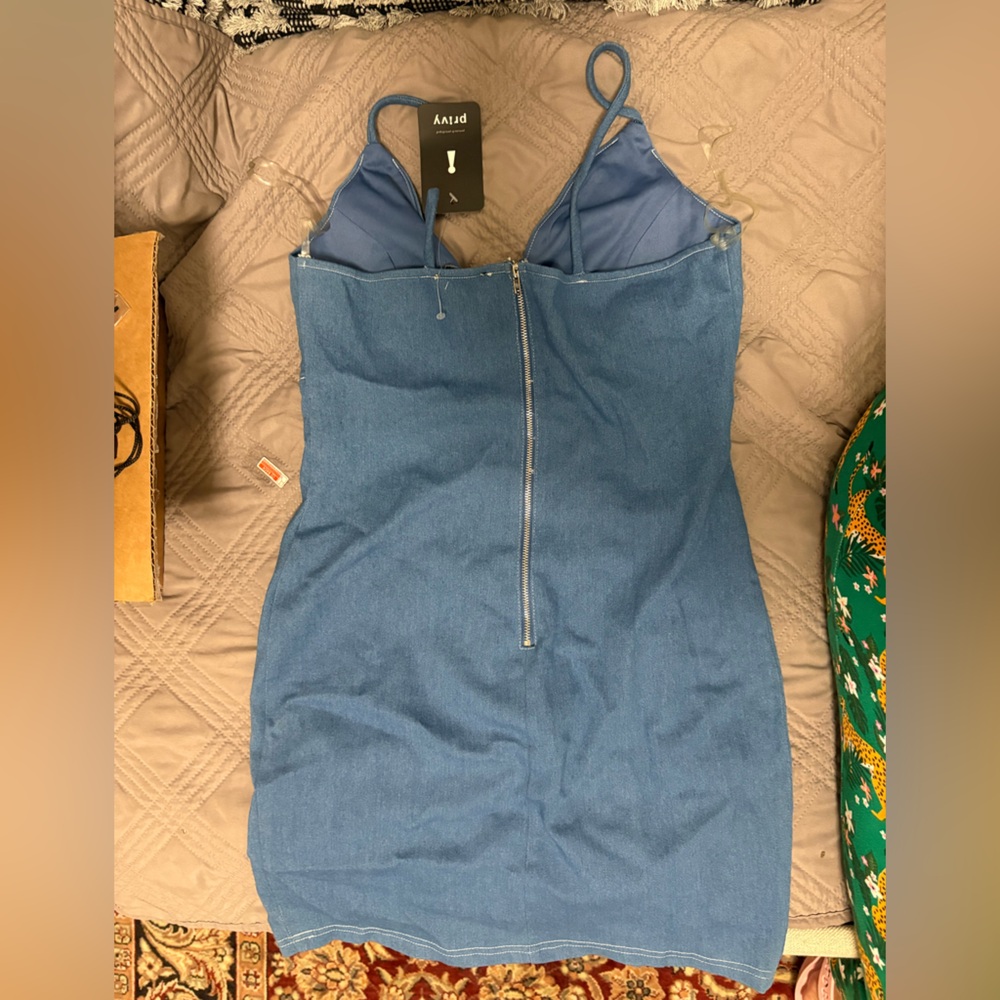 NWT Privy Denim Blue Dress - Picture 2 of 3
